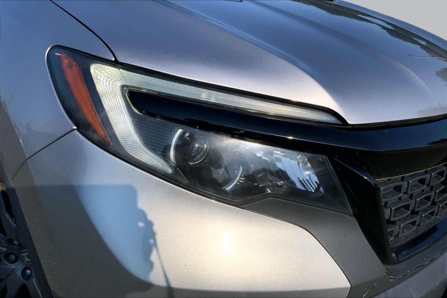 Used 2019 Honda Passport EX-L image 28
