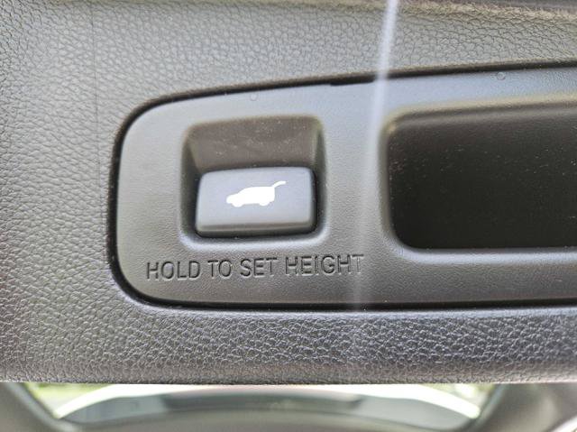 Used 2017 Honda CR-V Touring image 31