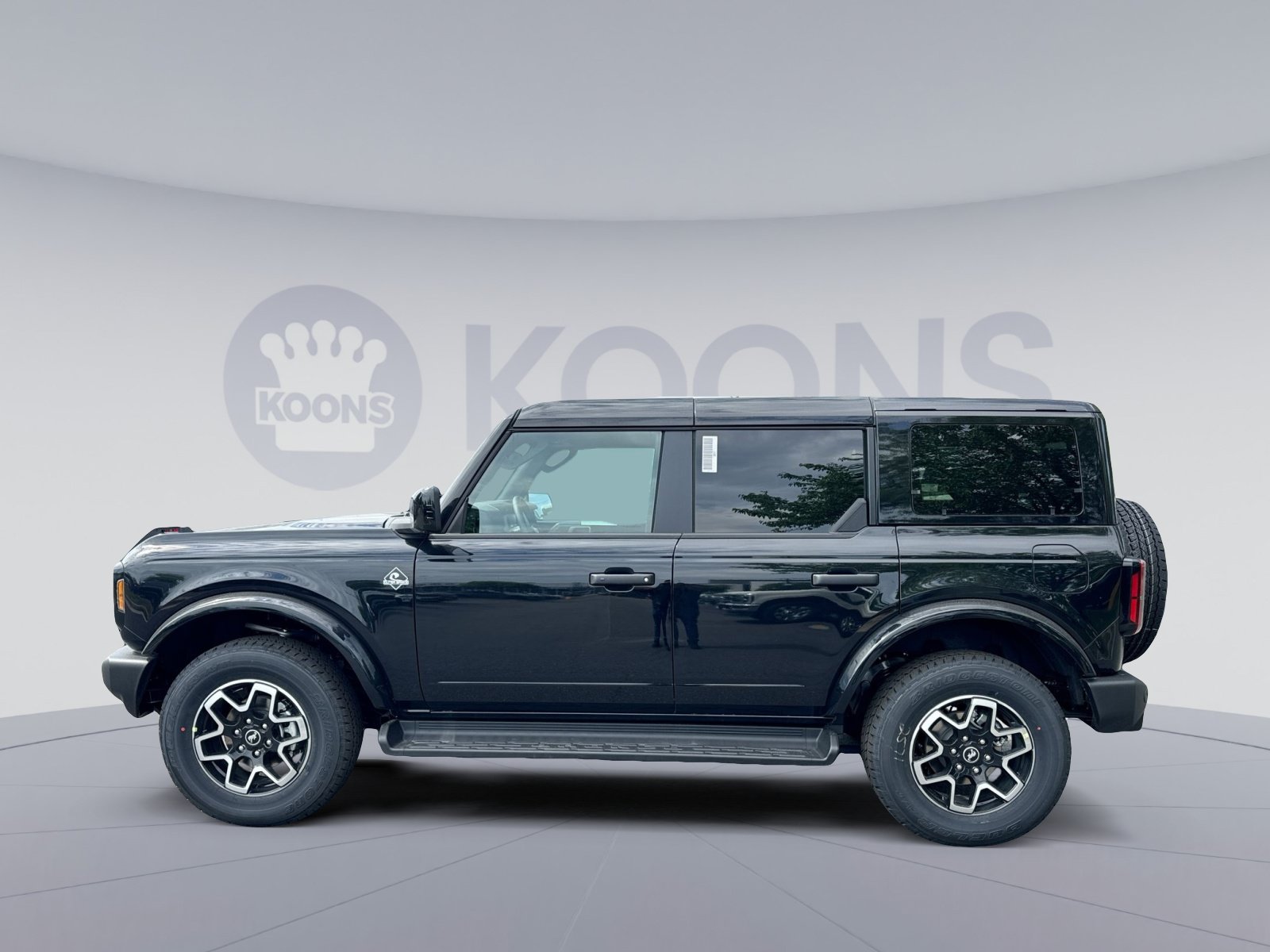 New 2026 Ford Bronco Outer Banks AWD/4WD image 2