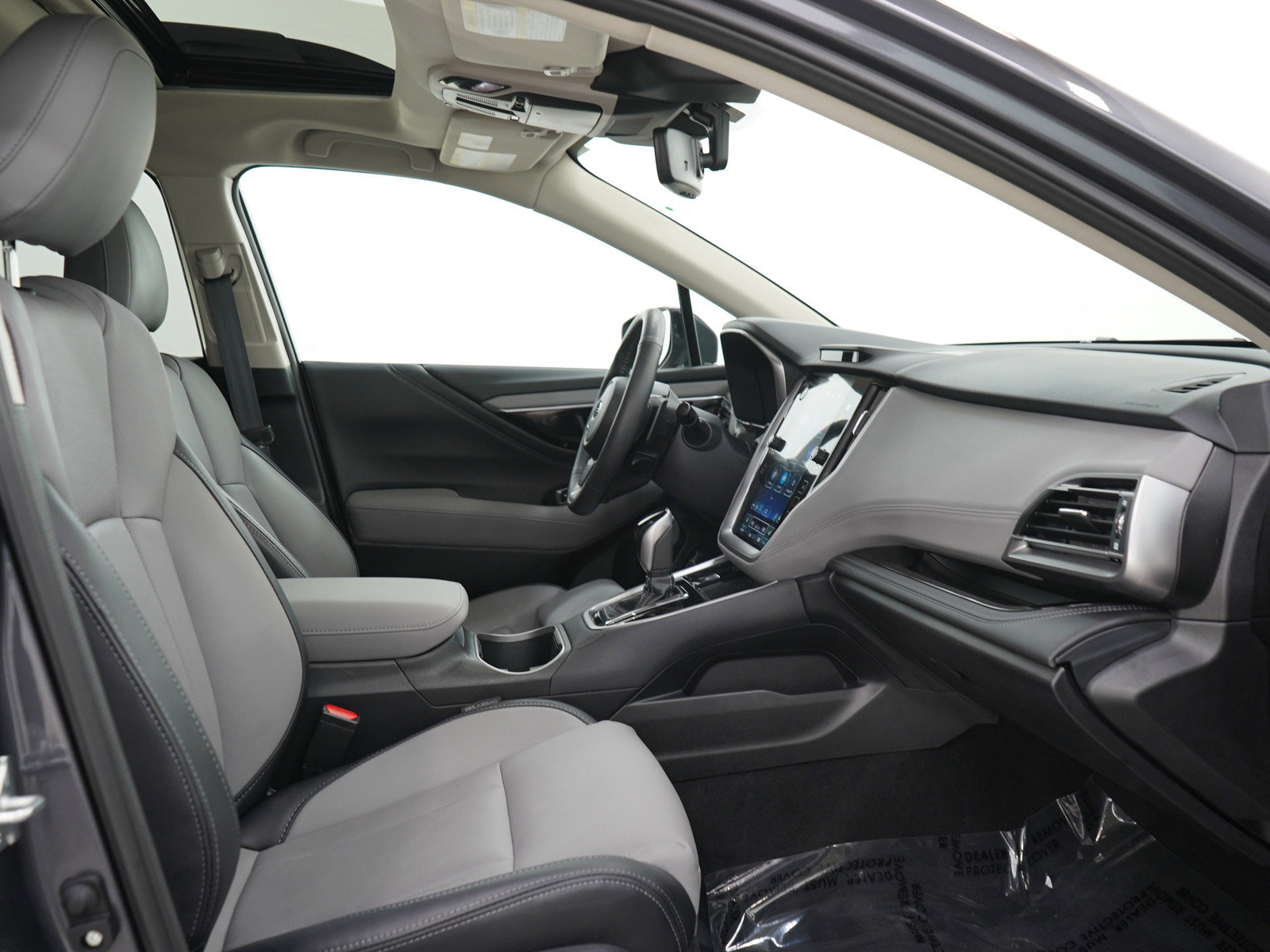 Used 2025 Subaru Outback Limited AWD/4WD image 13