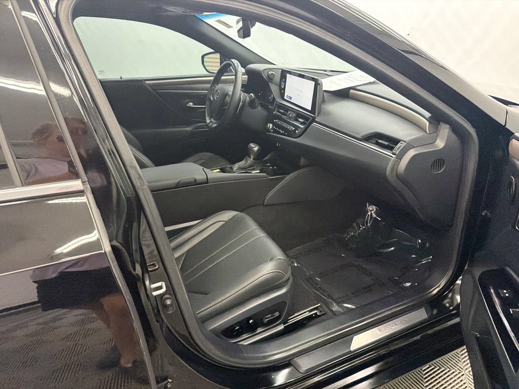 Used 2024 Lexus ES 350 F Sport FWD image 15