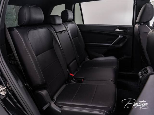 Used 2020 Volkswagen Tiguan SE R-Line FWD image 40