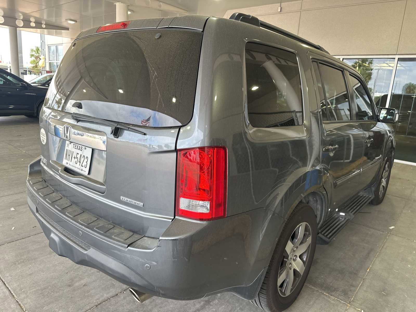 Used 2013 Honda Pilot Touring image 3