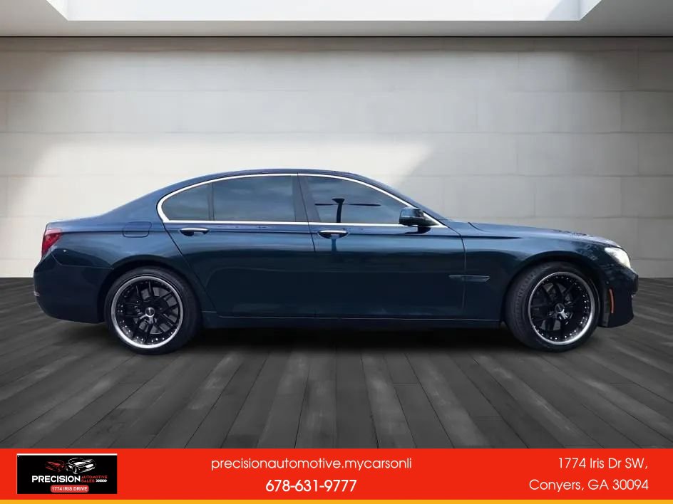 Used 2013 BMW 750i RWD image 3