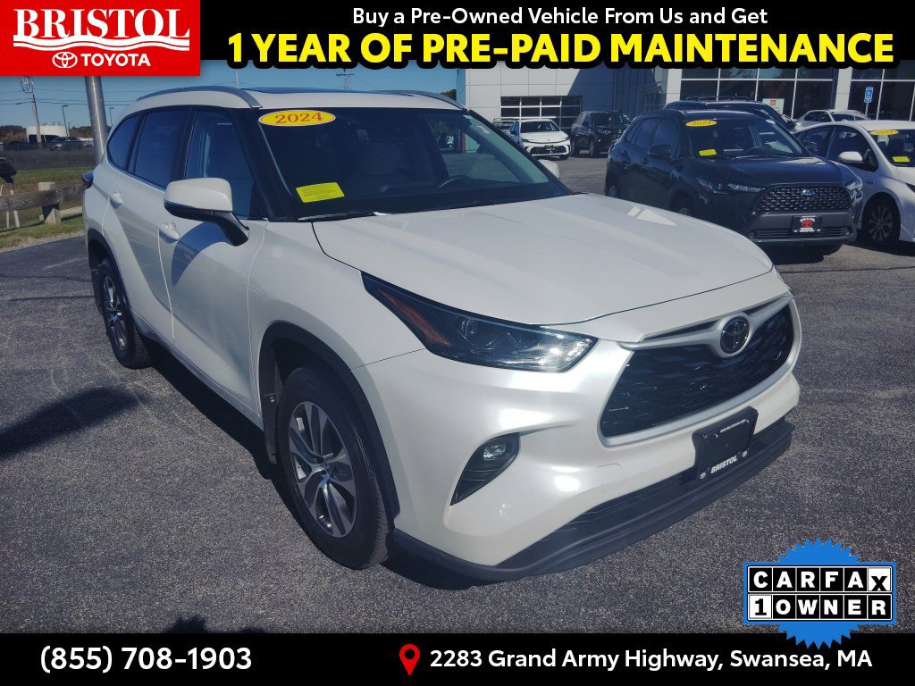 Used 2024 Toyota Highlander XLE AWD/4WD image 1
