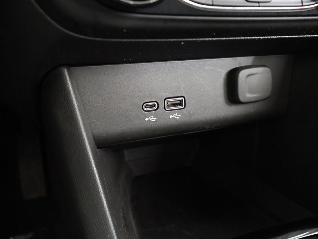 Used 2024 Buick Encore GX Preferred FWD image 45