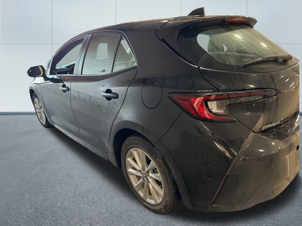 Used 2025 Toyota Corolla SE image 10