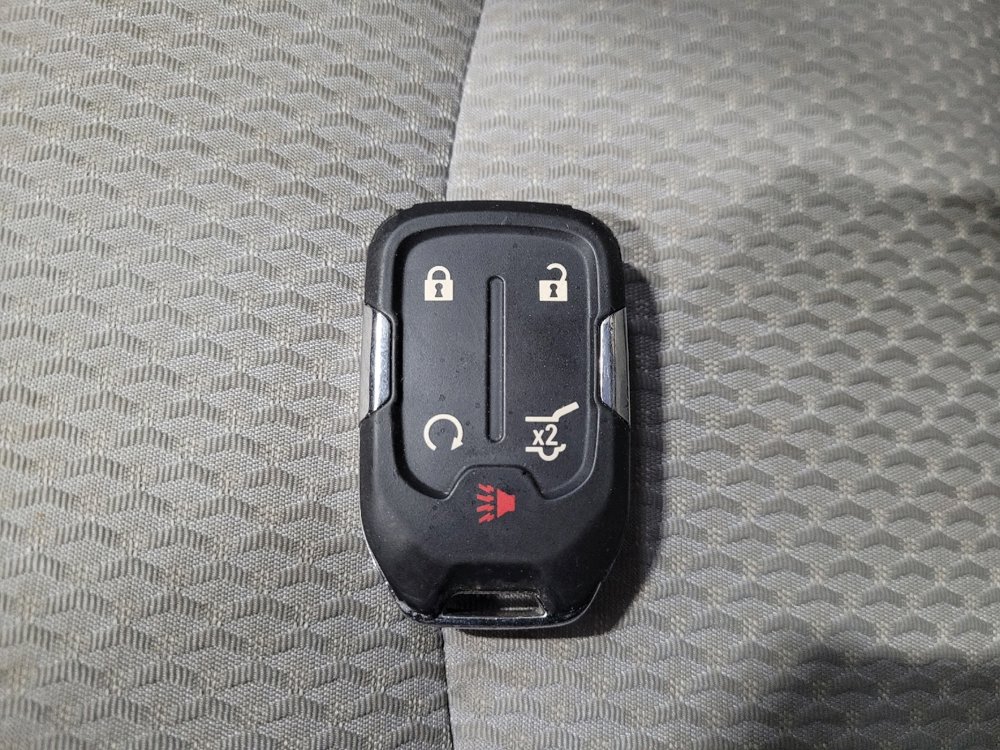 Used 2023 GMC Terrain SLE w/ Driver Convenience Package image 32