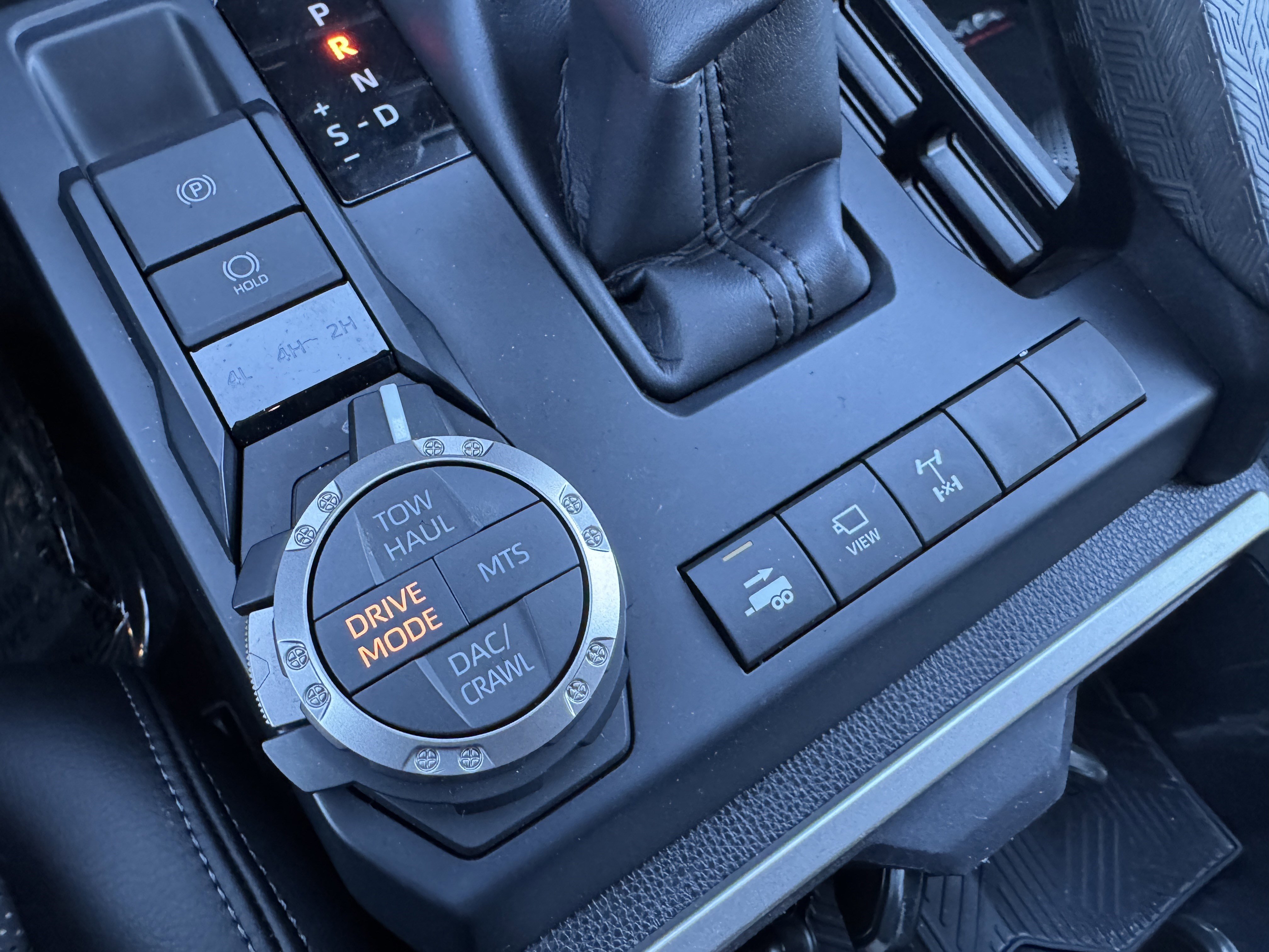 Used 2024 Toyota Tacoma TRD Off-Road image 28