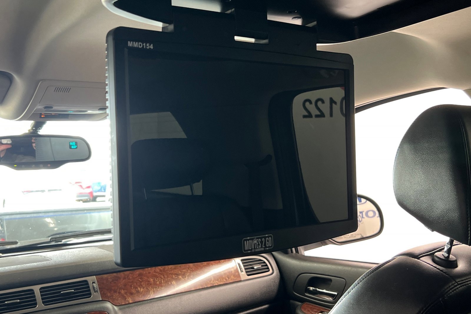 Used 2008 Chevrolet Suburban LT w/ LT Preferred Equipment Group image 14