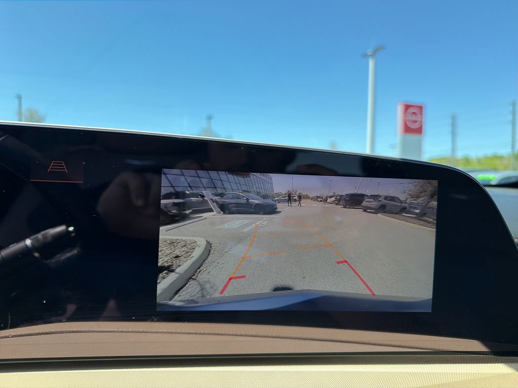 Used 2024 Cadillac XT4 Luxury image 36