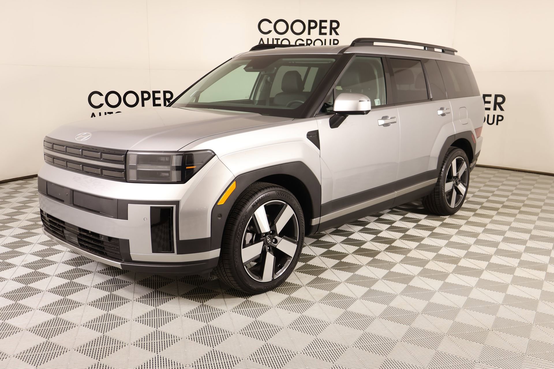 Certified 2025 Hyundai Santa Fe Limited image 11