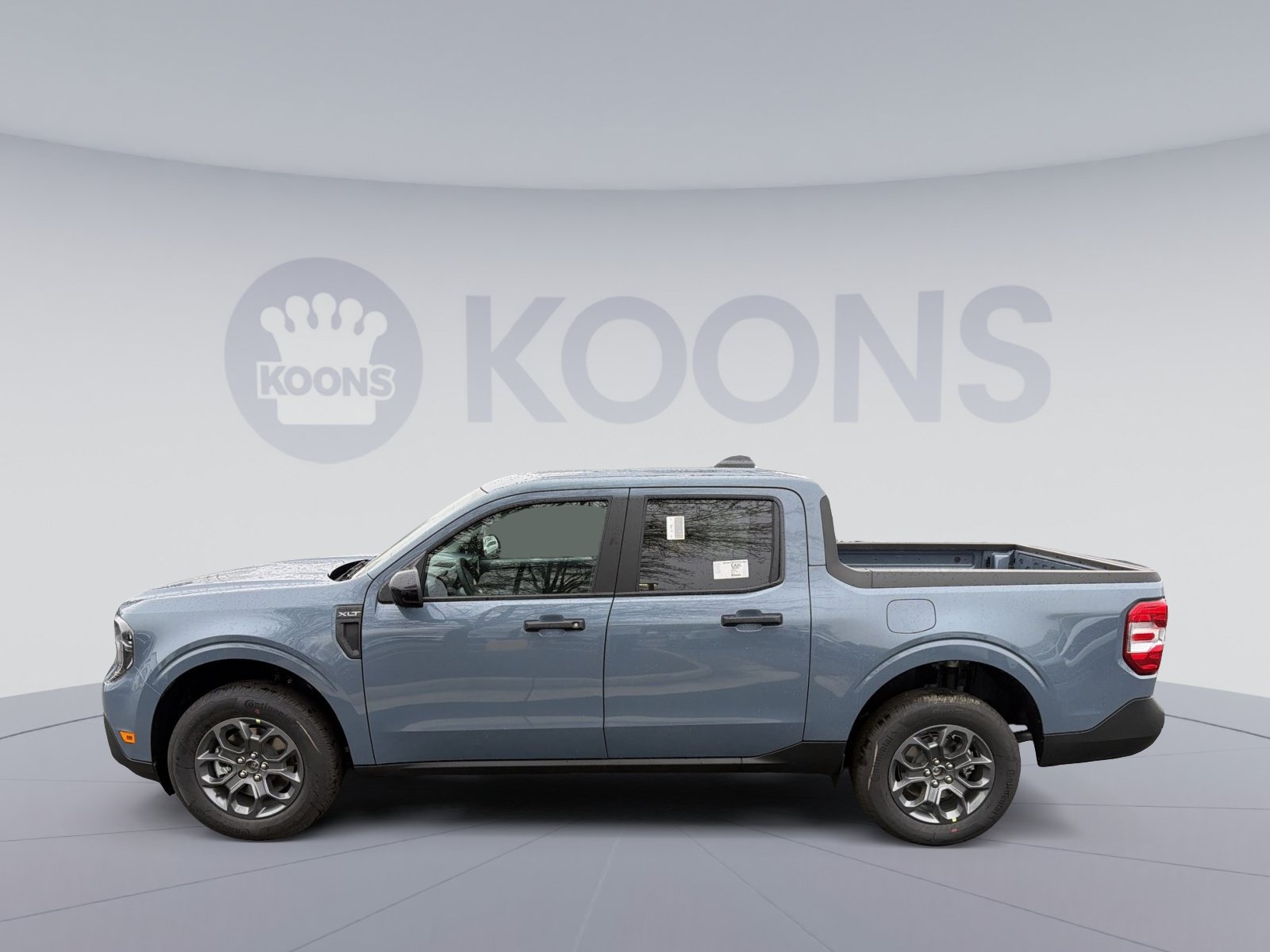 New 2026 Ford Maverick XLT w/ XLT Luxury Package AWD/4WD image 2