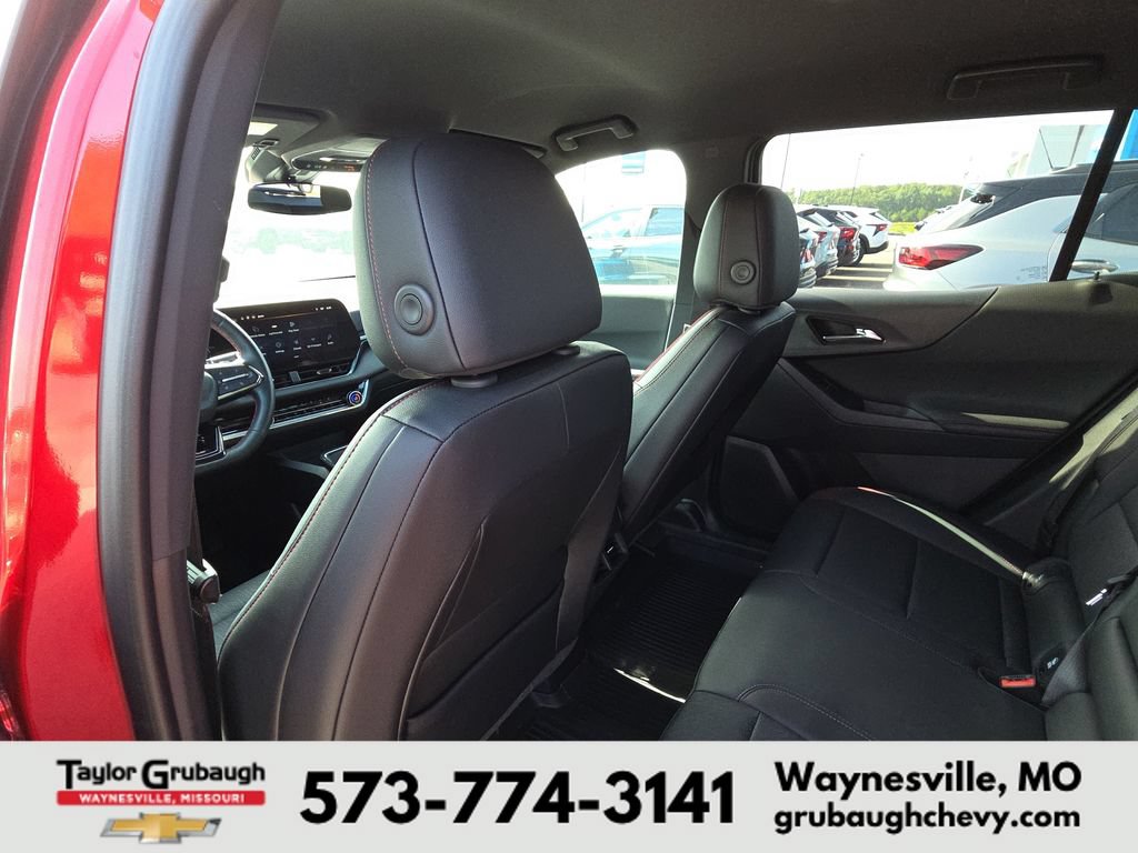 Certified 2026 Chevrolet Equinox RS w/ LPO, Floor Liner Package AWD/4WD image 27