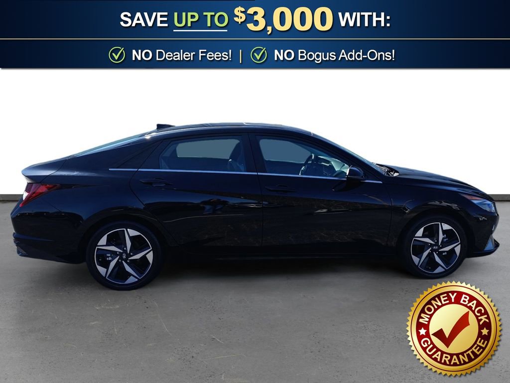 Used 2023 Hyundai Elantra Limited w/ Cargo Package FWD image 8
