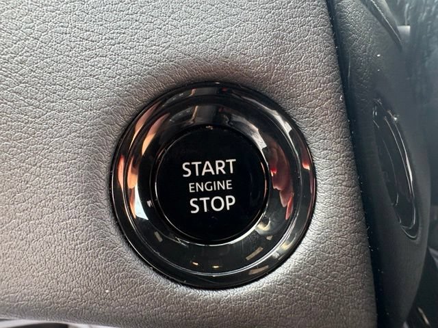 Used 2025 Nissan Armada SL w/ Captain's Chari Seat Package AWD/4WD image 21