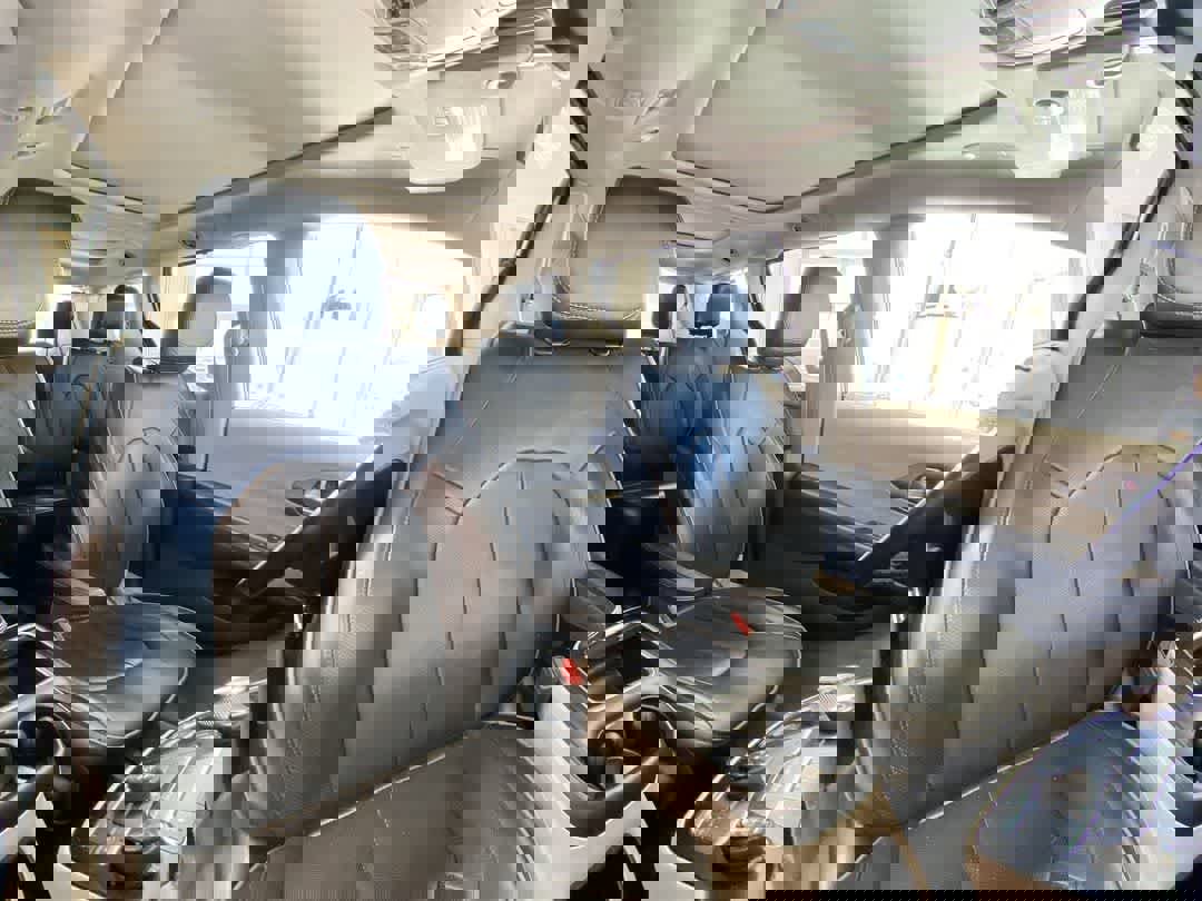 Used 2018 Chrysler Pacifica Limited image 29