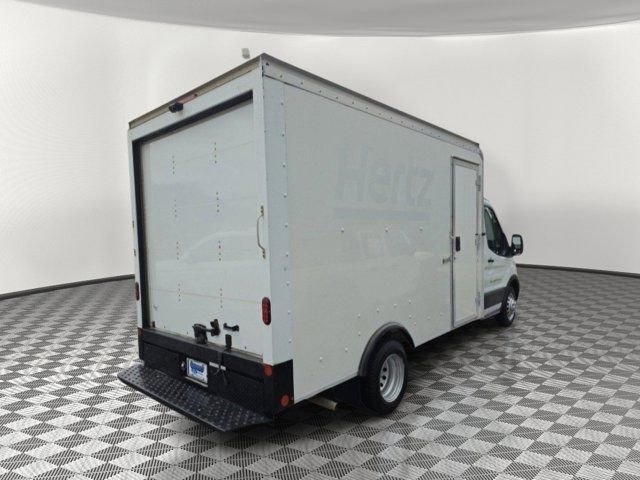 Used 2022 Ford Transit 350 DRW RWD image 6