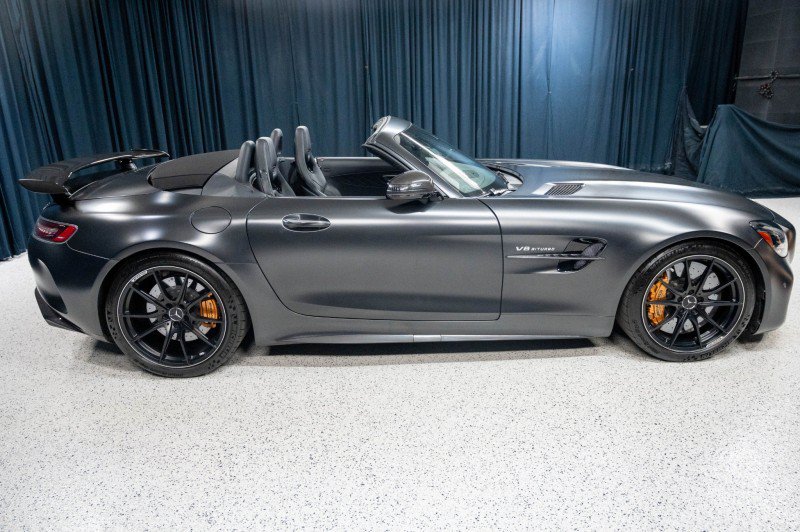 Used 2020 Mercedes-Benz AMG GT R image 5