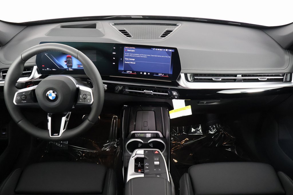 New 2026 BMW X1 xDrive28i w/ Technology Package AWD/4WD image 4