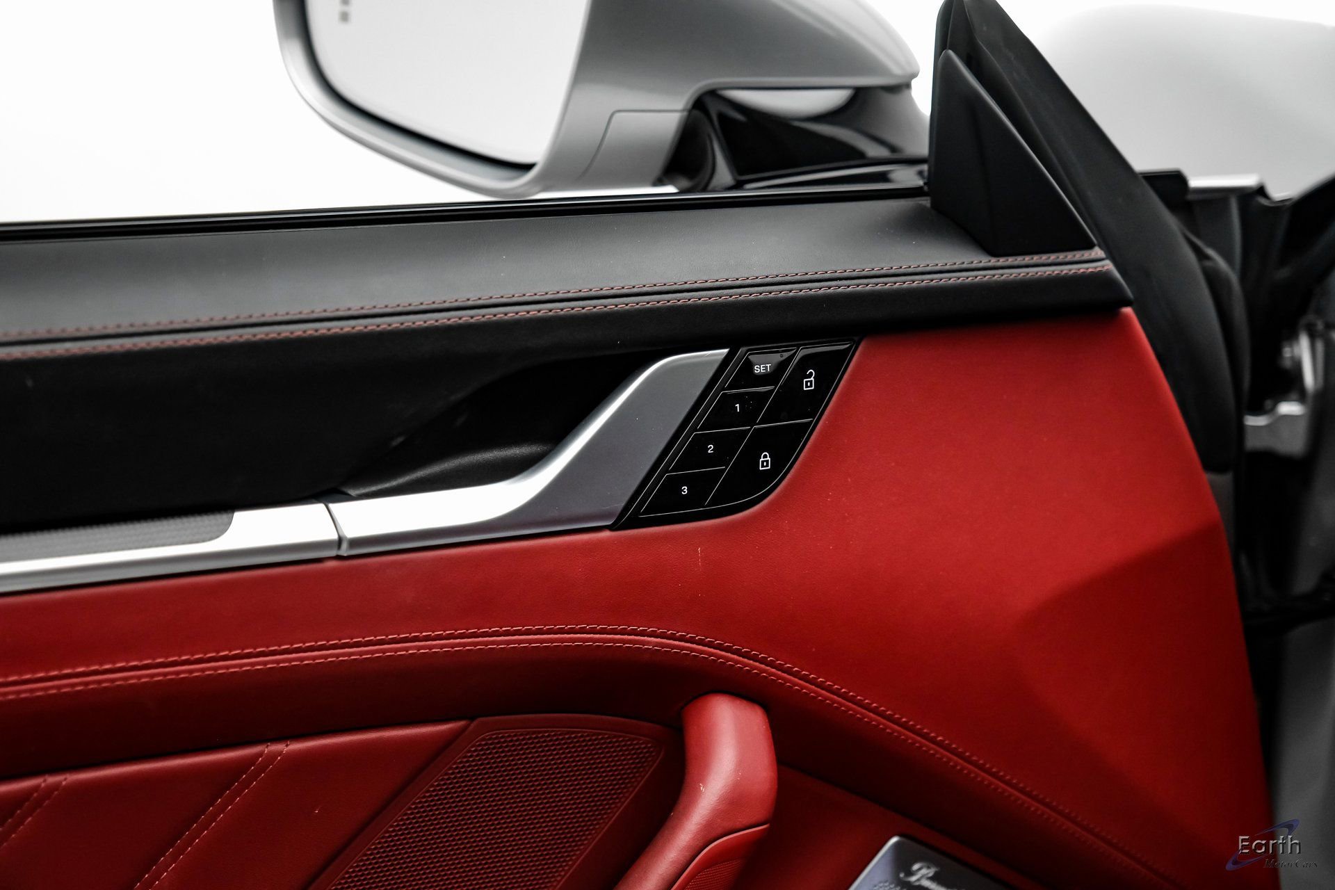 Used 2021 Porsche 911 Turbo S image 86