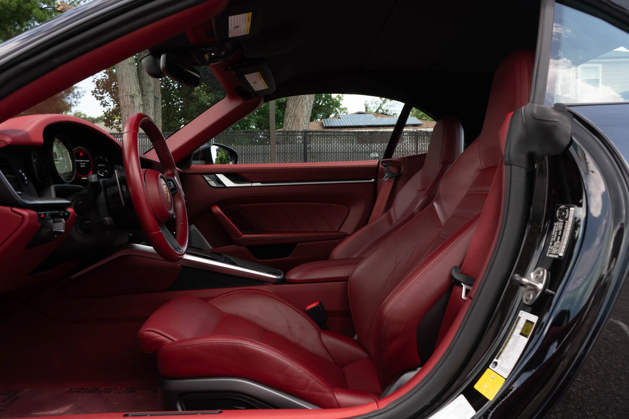 Used 2021 Porsche 911 Turbo image 47