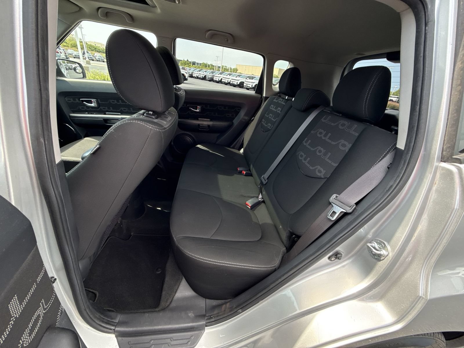 Used 2013 Kia Soul + w/ Audio Pkg FWD image 23