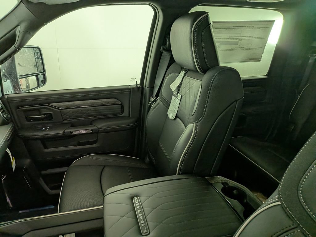 New 2026 RAM 2500 Limited AWD/4WD image 26