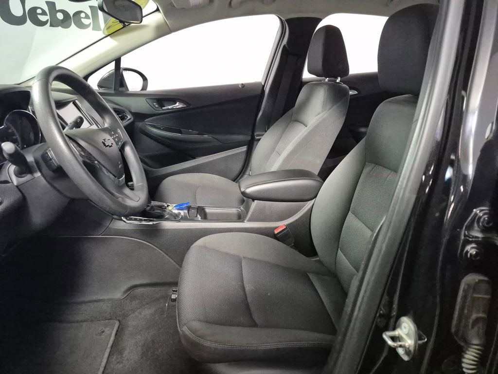 Used 2016 Chevrolet Cruze LT w/ Convenience Package FWD image 9