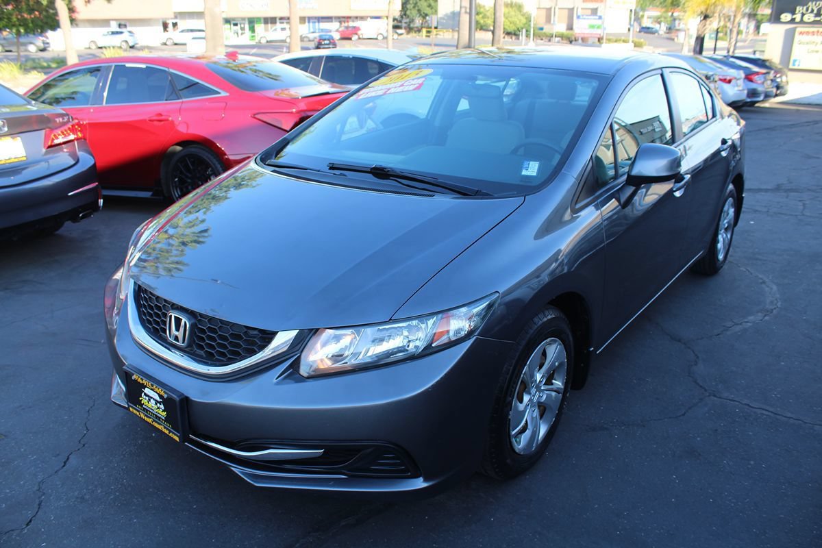 Used 2013 Honda Civic LX image 4