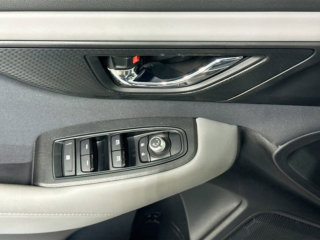 Used 2023 Subaru Outback Premium image 15