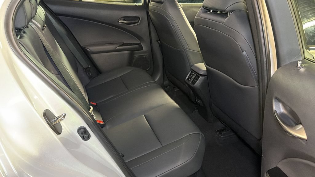 Used 2021 Lexus UX 250h w/ Premium Package AWD/4WD image 13