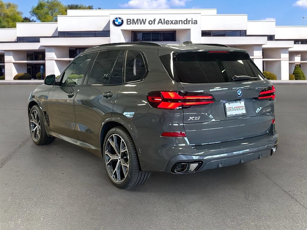 New 2026 BMW X5 xDrive50e w/ M Sport Package AWD/4WD image 7