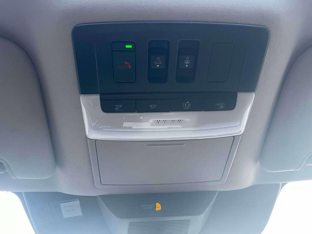 Used 2025 Nissan Pathfinder SL w/ SL Premium Package image 33