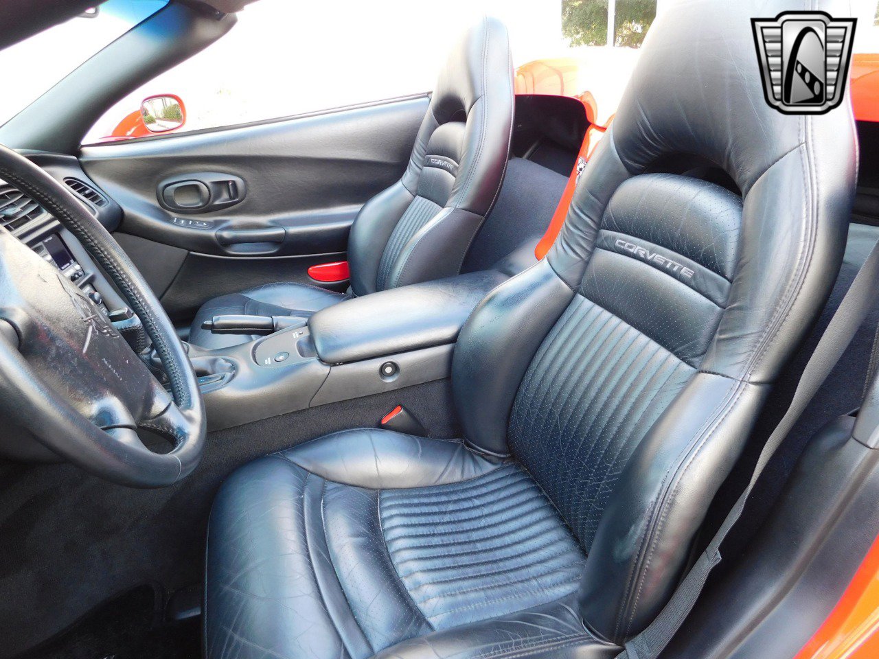 Used 2004 Chevrolet Corvette Convertible w/ Preferred Equipment Group image 10