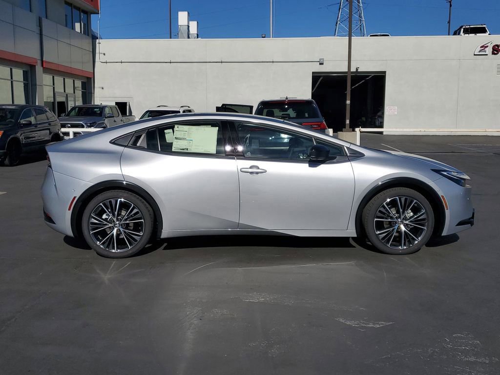 New 2026 Toyota Prius Limited video 2