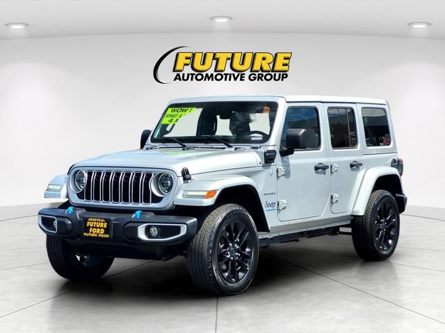 Used 2024 Jeep Wrangler Unlimited Sahara AWD/4WD image 8