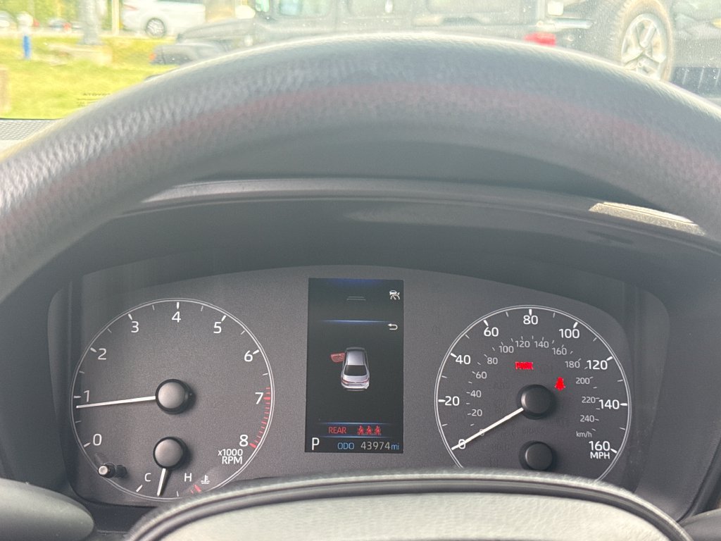 Used 2024 Toyota Corolla LE FWD image 17