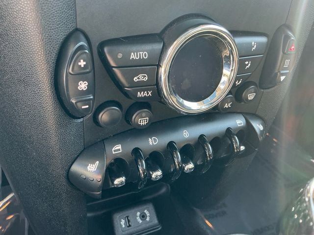 Used 2013 MINI Cooper S image 24