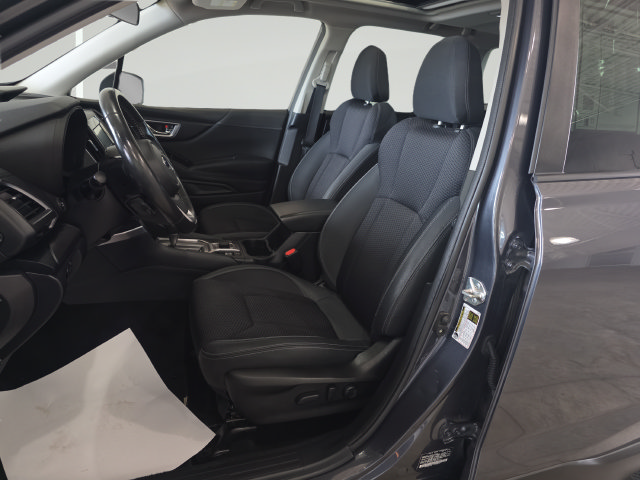 Used 2023 Subaru Forester Premium AWD/4WD image 12