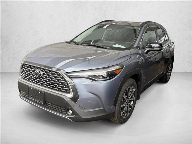 Certified 2025 Toyota Corolla Cross XLE image 6