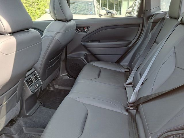 Used 2025 Subaru Forester Limited w/ Protection Package (1PH) AWD/4WD image 26