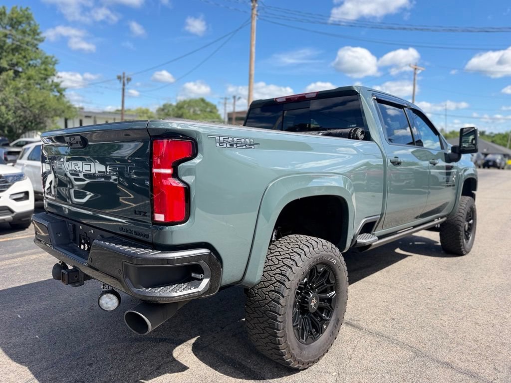 Used 2025 Chevrolet Silverado 2500 LTZ w/ Trail Boss Package AWD/4WD image 6