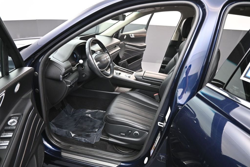 Used 2024 Genesis GV80 2.5T AWD/4WD image 11