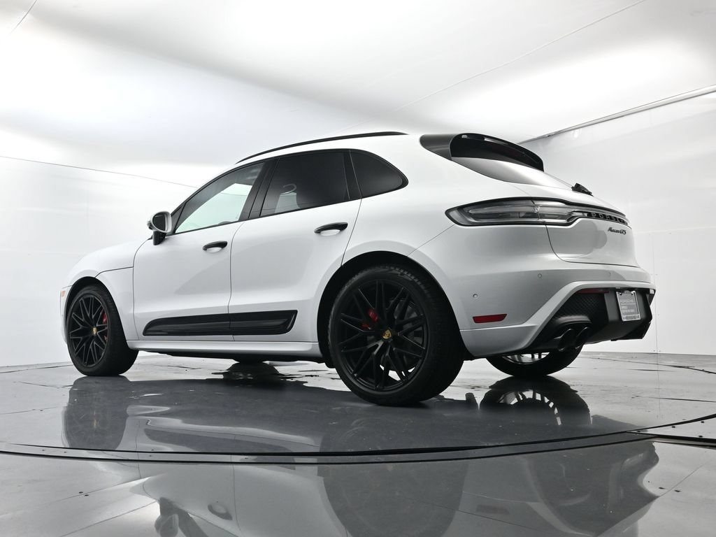 Certified 2025 Porsche Macan GTS AWD/4WD image 47
