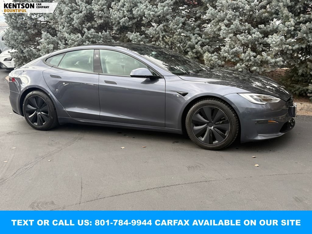 Used 2021 Tesla Model S Plaid image 11