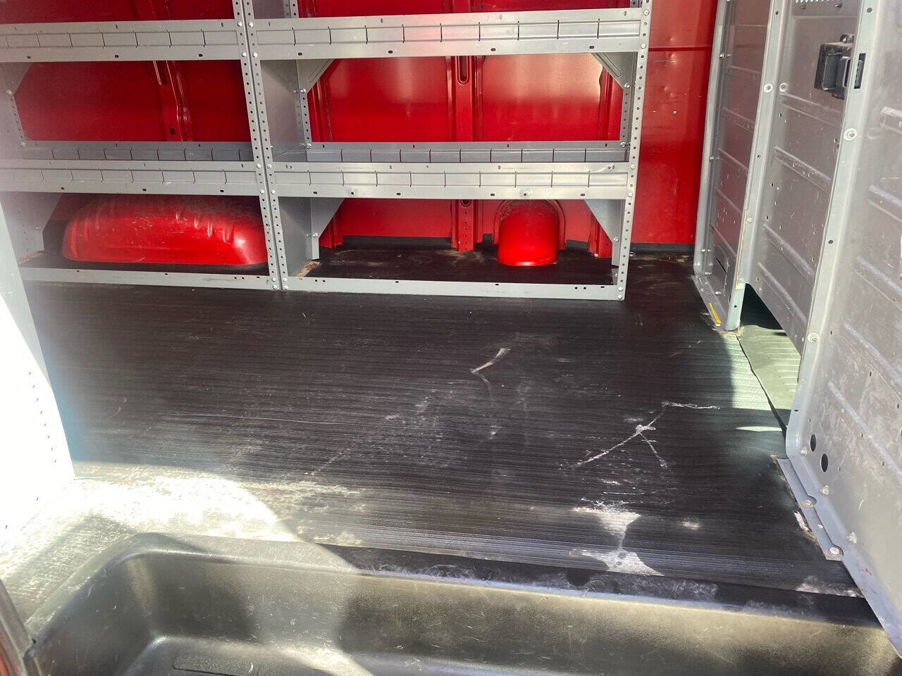 Used 2014 GMC Savana 3500 image 15