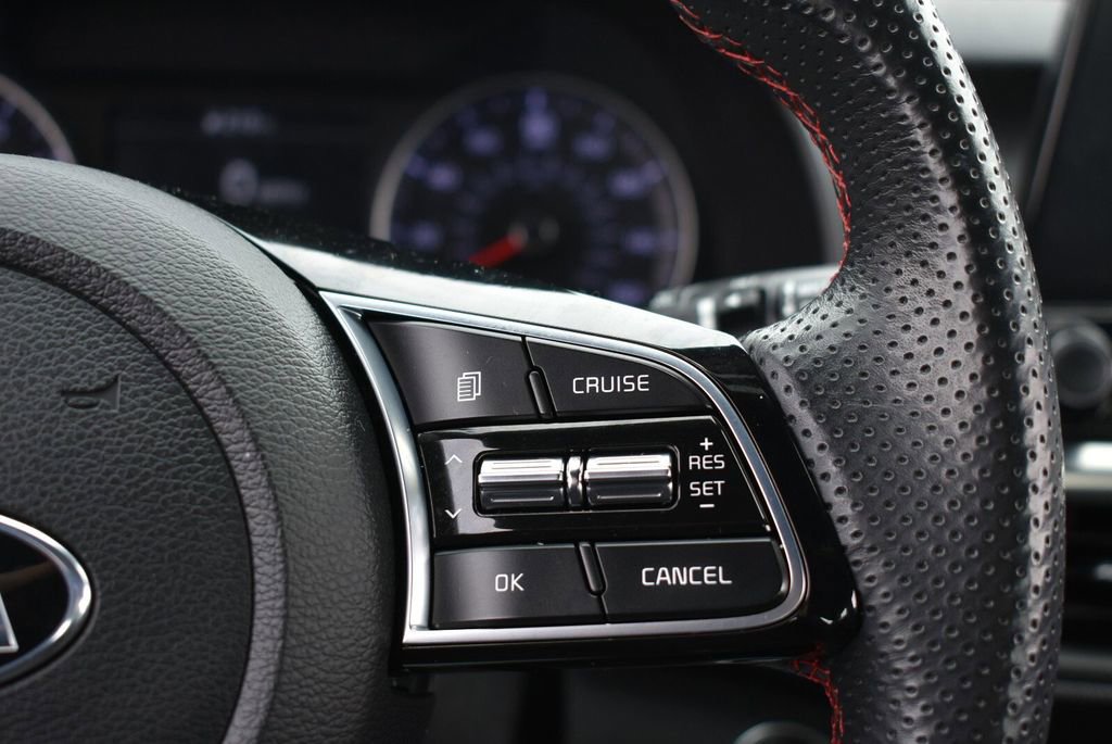 Used 2020 Kia Forte GT image 18