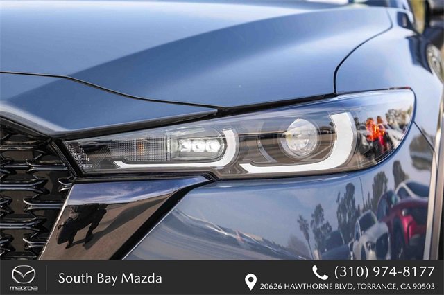 New 2025 MAZDA CX-5 Carbon Edition image 4