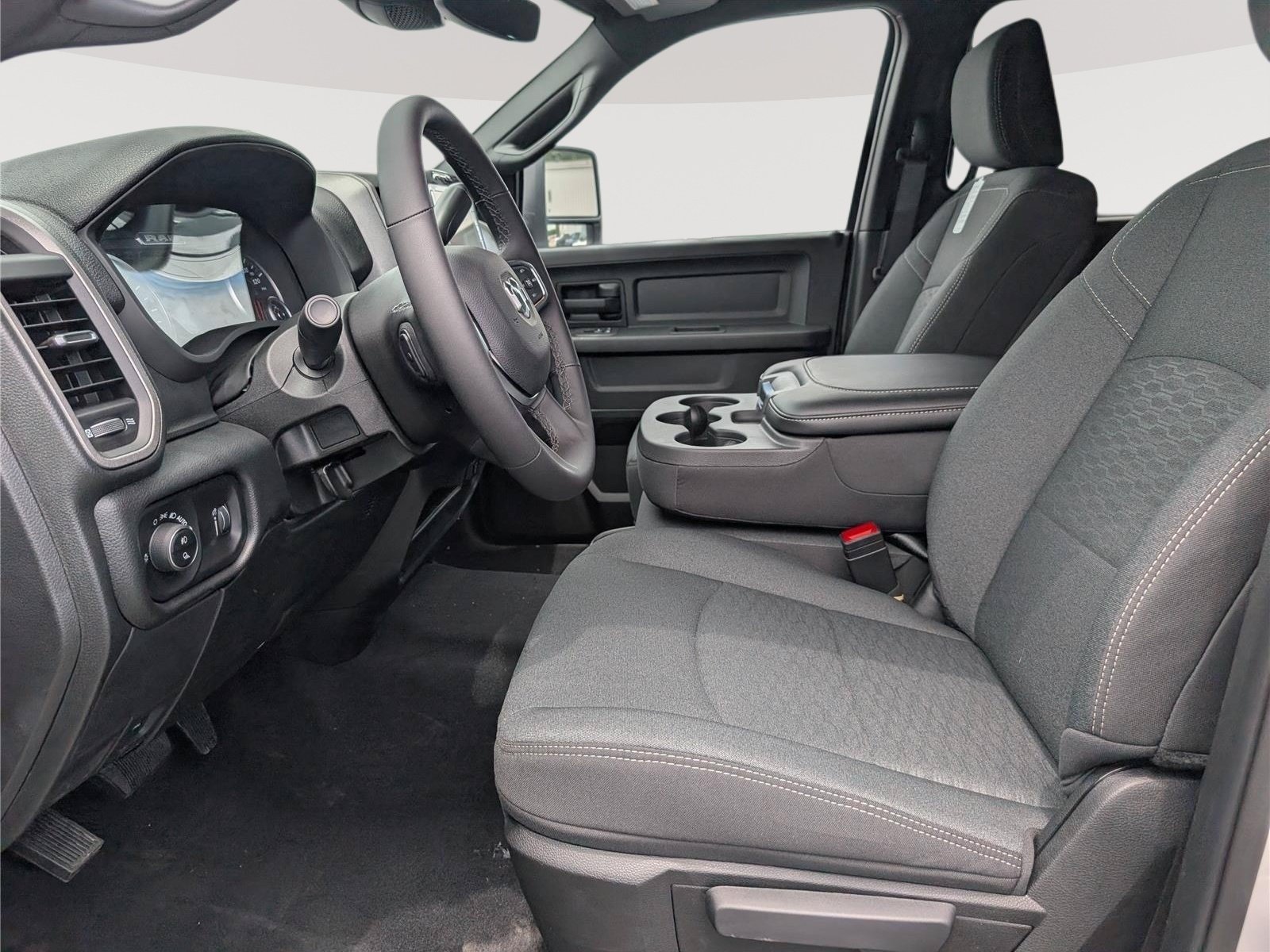 New 2026 RAM 3500 Tradesman AWD/4WD image 11